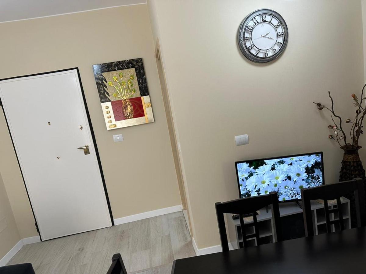 Holiday House Durres Exterior photo